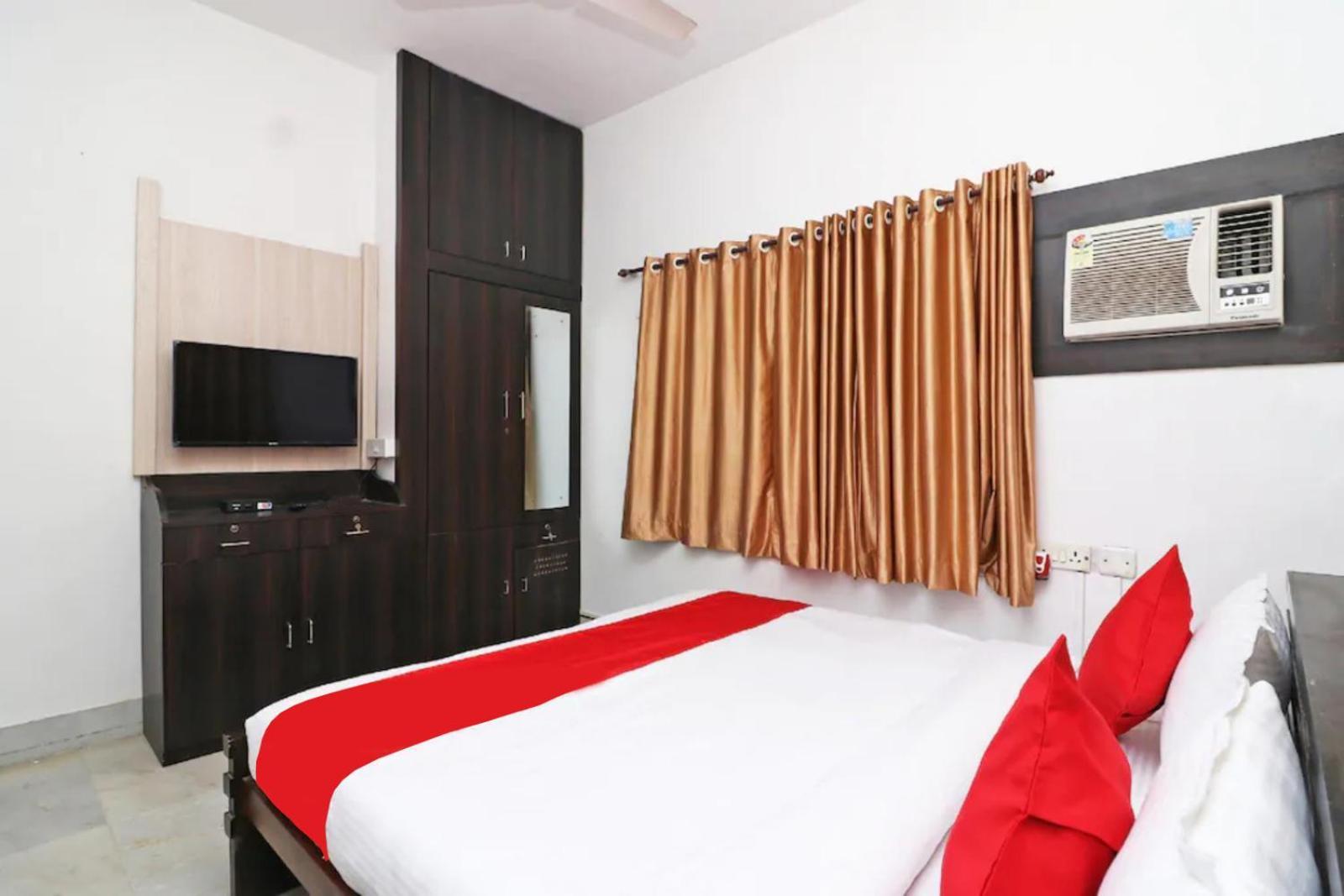 Goroomgo Hotel Manurama Ruby Калькутта Экстерьер фото